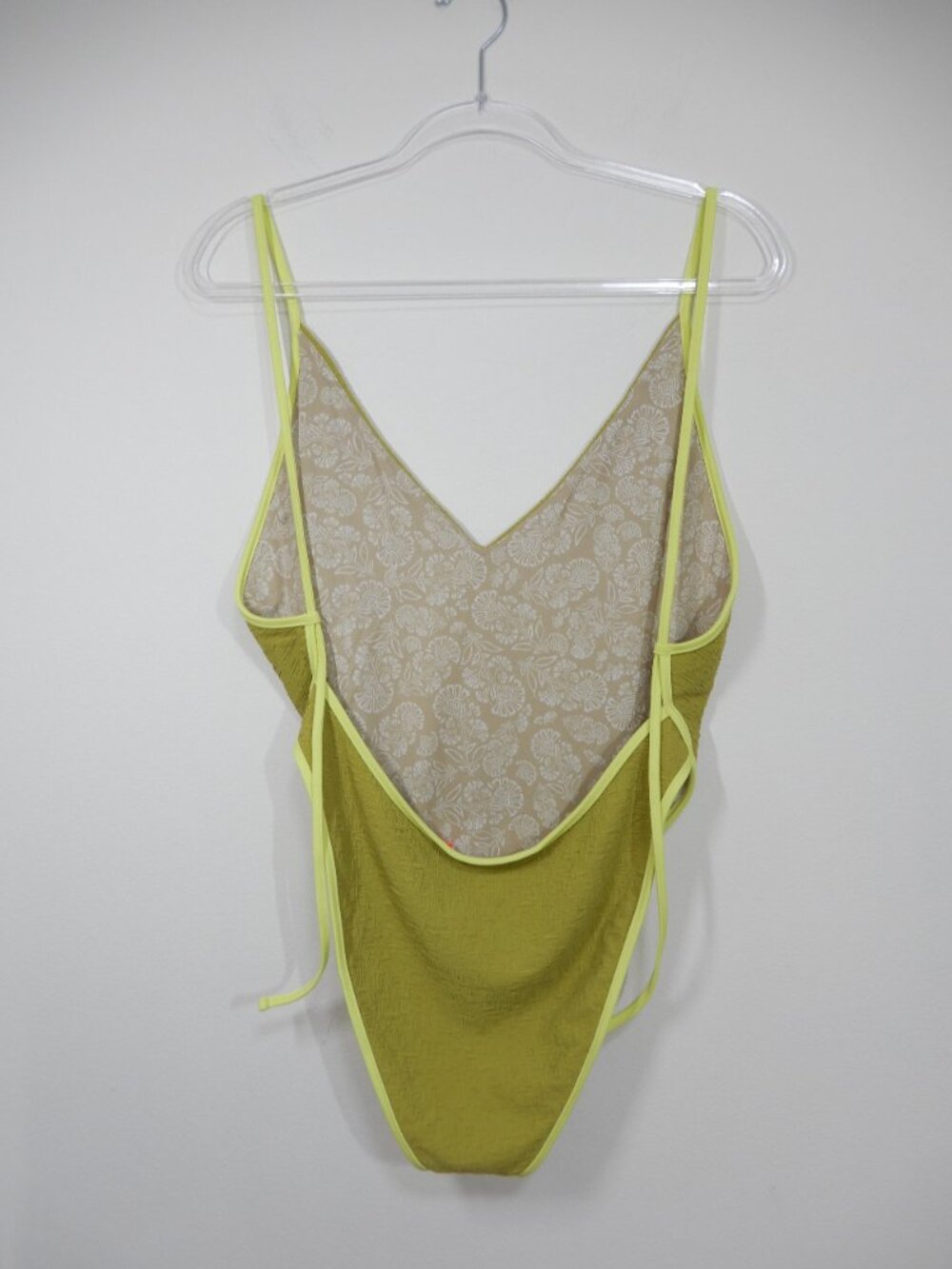 FREE PEOPLE free-est Amber Jacquard One Piece SWIMSUIT Size XL Lime Cheeky NEW - Picture 8 of 9